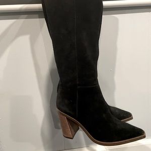 🖤Vince Camuto Boots🖤